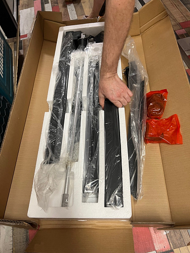 Компьютерный стол Маркос с механизмом подъема 140х80х75 орех кантри / белый фото покупателя 47