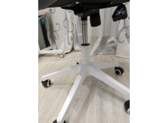 Компьютерное кресло Golem dark gray / white фото покупателя 67