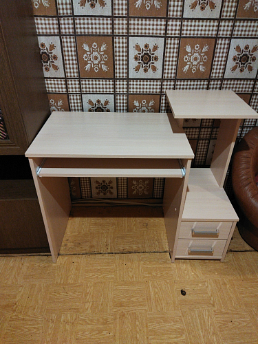 Стол компьютерный Джаз-24 правый белый фото покупателя 37