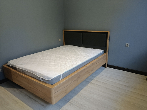 Двуспальная кровать Клауд 160х200 парящая дуб крафт золотой / антрацит фото покупателя 518