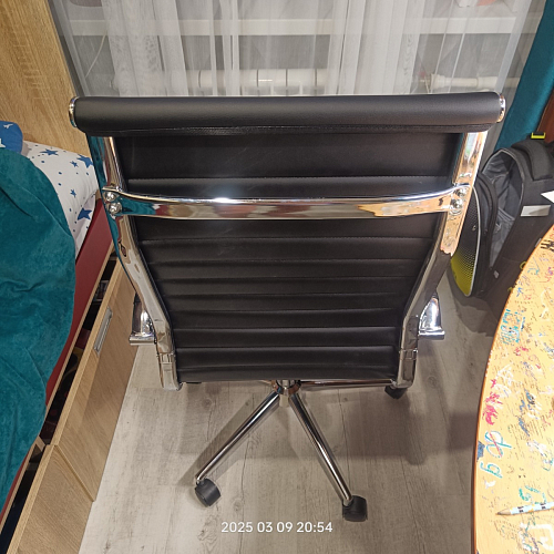 Компьютерное кресло Reus черная сетка / хром фото покупателя 73