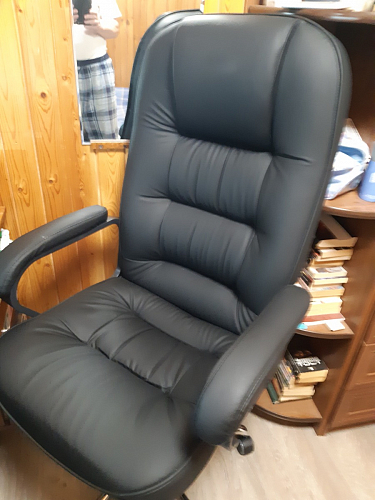 Компьютерное кресло СН9944 22 бежевый / хром фото покупателя 1