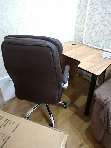 Компьютерное кресло Tomar коричневое фото покупателя 33