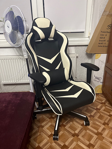 Компьютерное кресло Racer черный / красный / бежевый фото покупателя 51