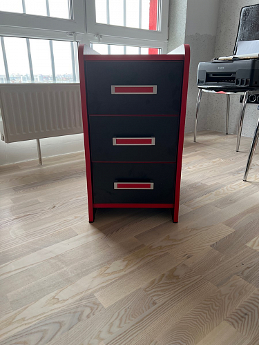 Тумба Ханна черная / красная  - Уцененный экземпляр фото покупателя 139