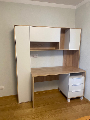 Письменный стол Комфорт 12.95 N дуб сонома / белый PE шагрень фото покупателя 53