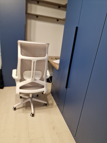 Компьютерное кресло Tilda dark gray / white фото покупателя 13