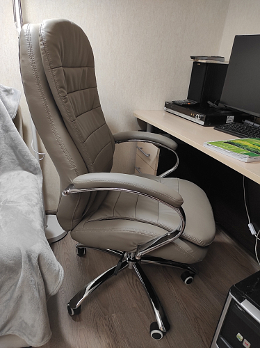 Компьютерное кресло Tomar коричневое фото покупателя 70