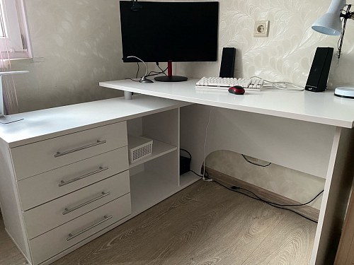 Компьютерный стол с тумбой КСТ-109 тумба слева фото покупателя 26