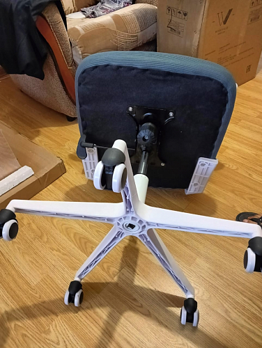 Компьютерное кресло Konfi pink / white фото покупателя 59