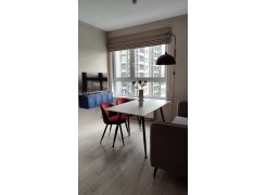 Стул на металлокаркасе Gabi 1 бежевый / черный с серебряными наконечниками фото покупателя 602