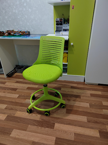 Компьютерное кресло Kiddy салатовое ткань (сетка) фото покупателя 38