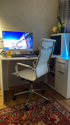 Компьютерное кресло Reus черная сетка / хром фото покупателя 65