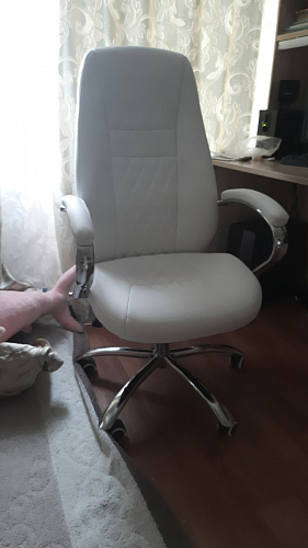 Компьютерное кресло Aragon белое фото покупателя 99