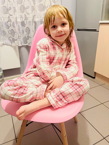 Стул Eames PC-015 yellow фото покупателя 110