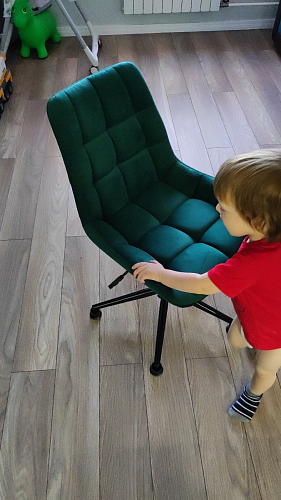 Компьютерное кресло Честер темно-серый велюр velutto 32 / белый фото покупателя 20