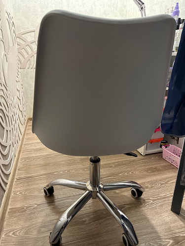 Компьютерное кресло Kolin с подушкой clear / white фото покупателя 424