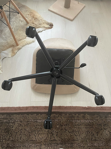 Компьютерное кресло Честер светло-серый велюр / черный фото покупателя 22