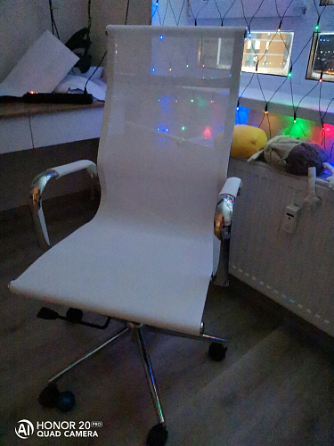 Компьютерное кресло Reus белая сетка / хром фото покупателя 82