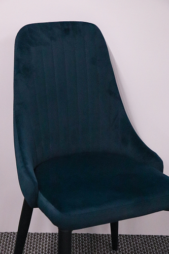 Стул на металлокаркасе Kora dark gray / black из шоурума 18