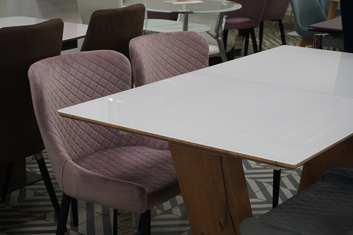 Стул на металлокаркасе Teo light purple / black из шоурума 4