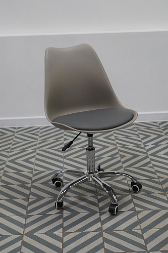 Компьютерное кресло Kolin champagne из шоурума 4