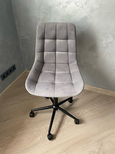 Компьютерное кресло Честер темно-серый велюр velutto 32 / белый фото покупателя 56