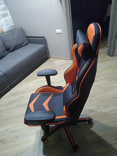 Компьютерное кресло Racer черный / красный / бежевый фото покупателя 96