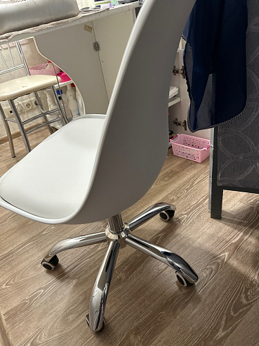 Компьютерное кресло Kolin с подушкой clear / white фото покупателя 370
