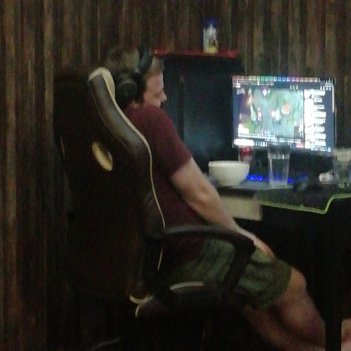 Компьютерное кресло Raid коричневое фото покупателя 9