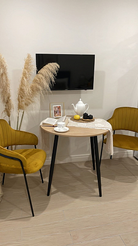 Стул на металлокаркасе Инклес желтый / черный глянец фото покупателя 3