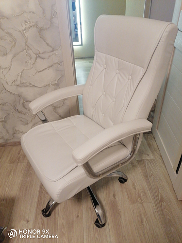Компьютерное кресло Class white фото покупателя 1