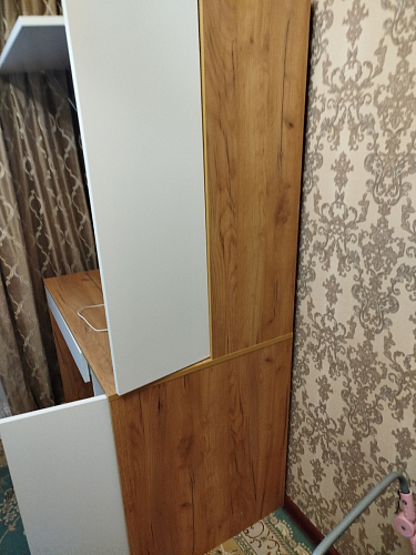 Письменный стол Комфорт 12.71 дуб золотой craft / белая аляска  - Уцененный экземпляр фото покупателя 82