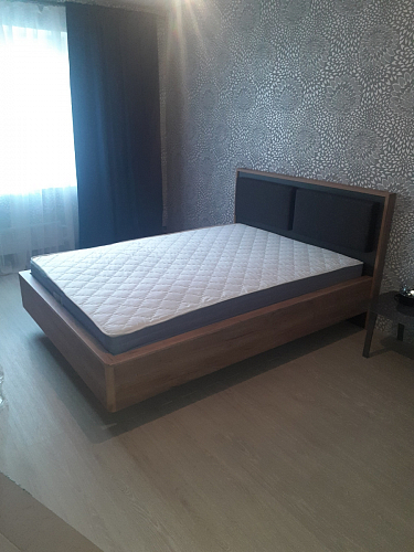 Двуспальная кровать Клауд 160х200 парящая дуб крафт золотой / антрацит фото покупателя 311