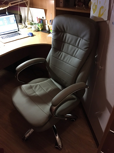 Компьютерное кресло Tomar черное фото покупателя 31