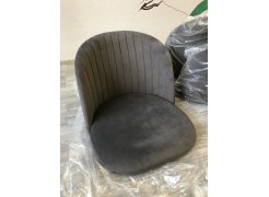 Стул на металлокаркасе Gabi 1 бежевый / черный с серебряными наконечниками фото покупателя 674