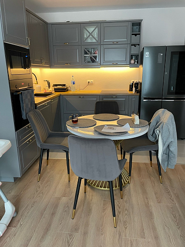 Стул на металлокаркасе Seda 1 latte / black / gold фото покупателя 78