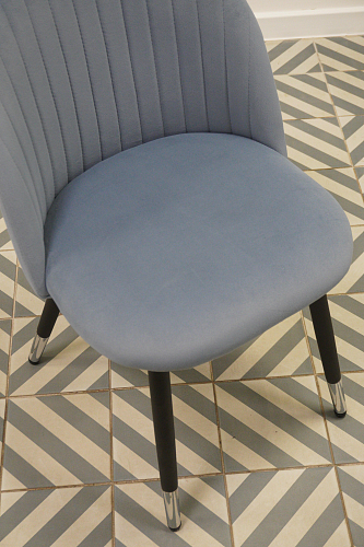 Стул на металлокаркасе Gabi 1 light purple / black из шоурума 3