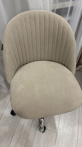 Компьютерное кресло Melody черное фото покупателя 76