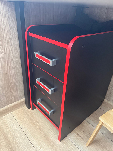 Тумба Ханна черная / красная  - Уцененный экземпляр фото покупателя 85