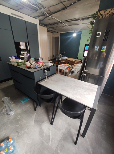 Стол Центавр бетон / графит фото покупателя 24