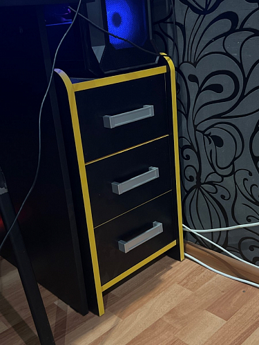 Тумба Ханна черная / красная  - Уцененный экземпляр фото покупателя 4