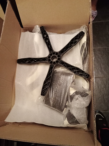 Компьютерное кресло Rodas black / red 62 фото покупателя 1