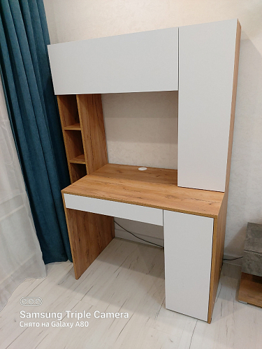 Письменный стол Комфорт 12.71 дуб золотой craft / белая аляска  - Уцененный экземпляр фото покупателя 154