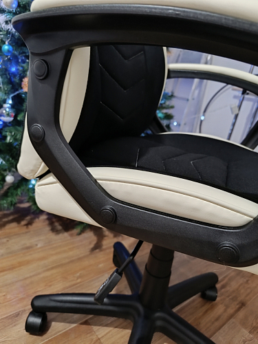 Компьютерное кресло Gamer черное / бежевое фото покупателя 50