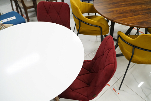 Стол обеденный Bosco D90 белый / натуральный из шоурума 2