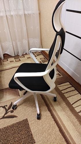 Компьютерное кресло Golem dark gray / white фото покупателя 62