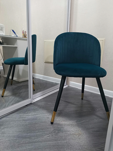 Стул на металлокаркасе Gabi 1 light blue / black / gold фото покупателя 717