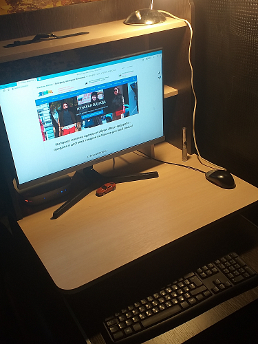 Компьютерный стол Грета-1 венге / дуб молочный фото покупателя 16