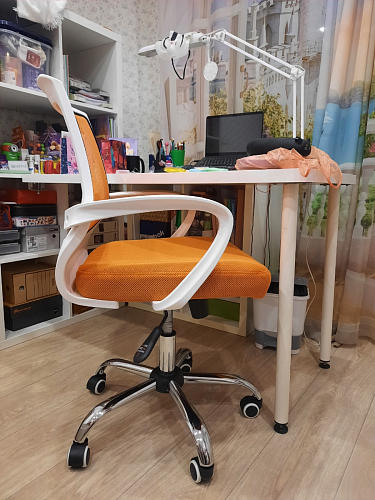 Компьютерное кресло Ergoplus белое / розовое фото покупателя 15